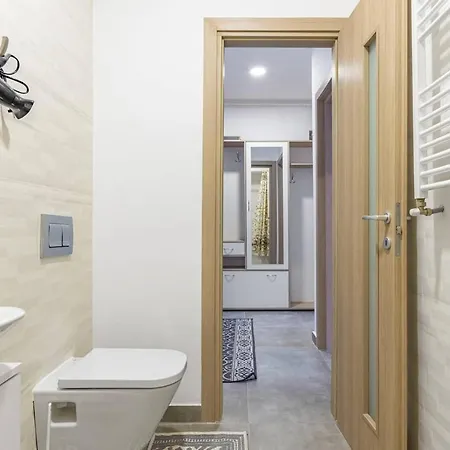 Cozy Studio With Netflix And Private Parking Apartment